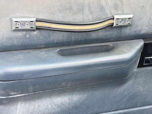 1993 Chevrolet C2500 Chassis Base (STD is Estimated) thumbnail 18