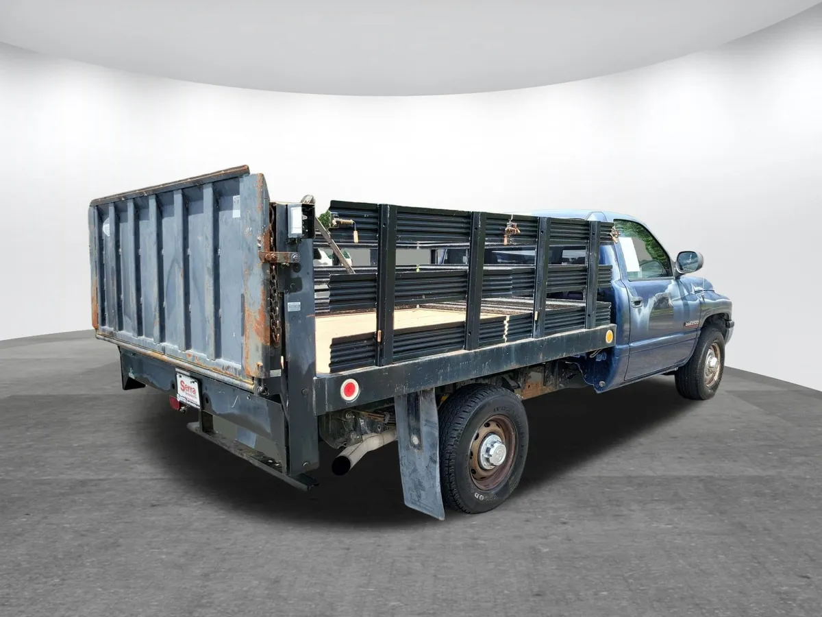 2002 Dodge Ram 2500 Chassis thumbnail 13