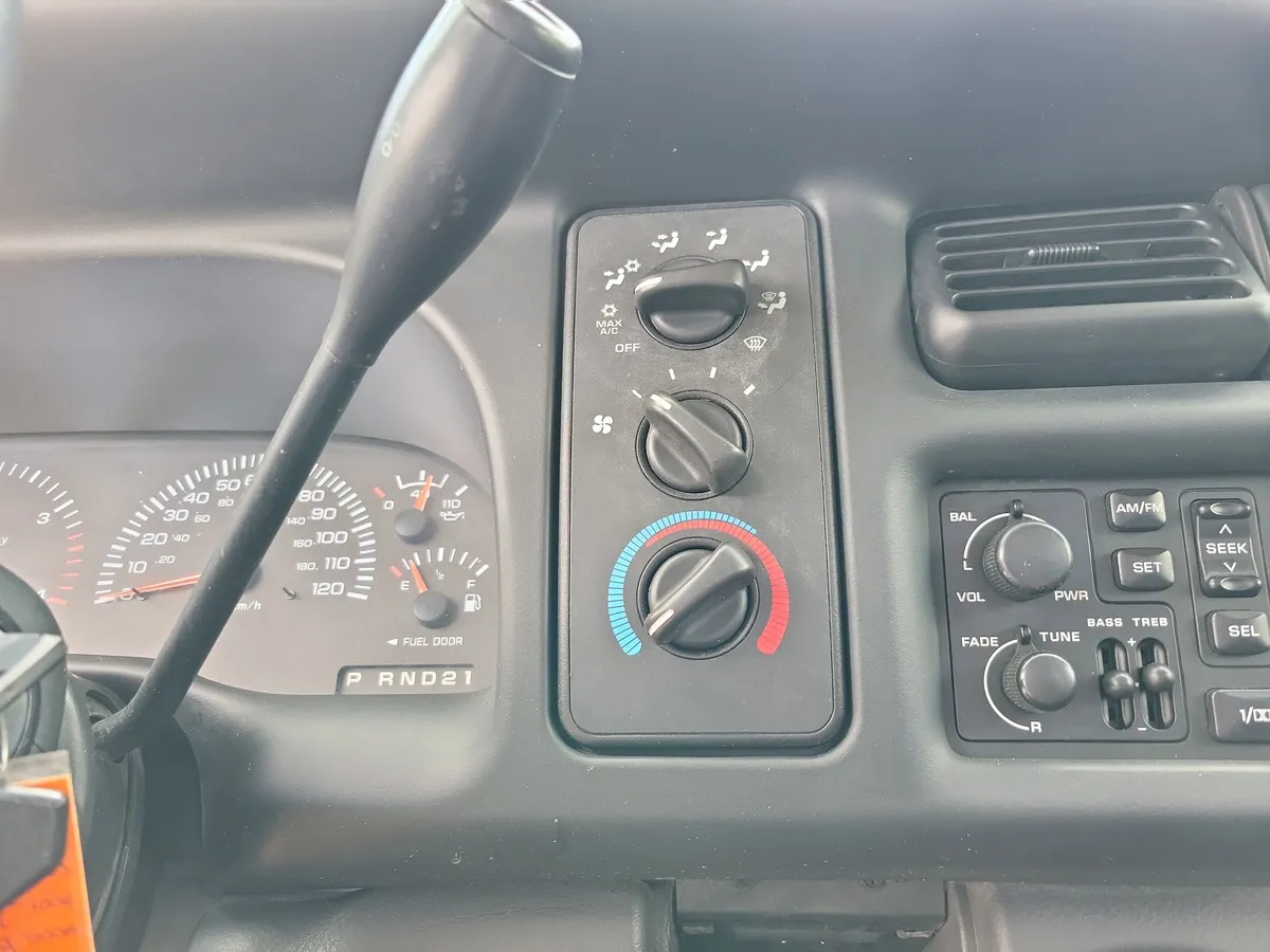 2002 Dodge Ram 2500 Chassis thumbnail 7