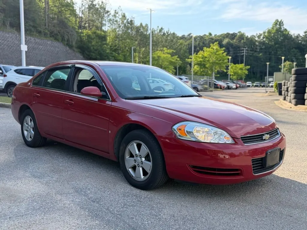 2008 Chevrolet Impala LT thumbnail 6