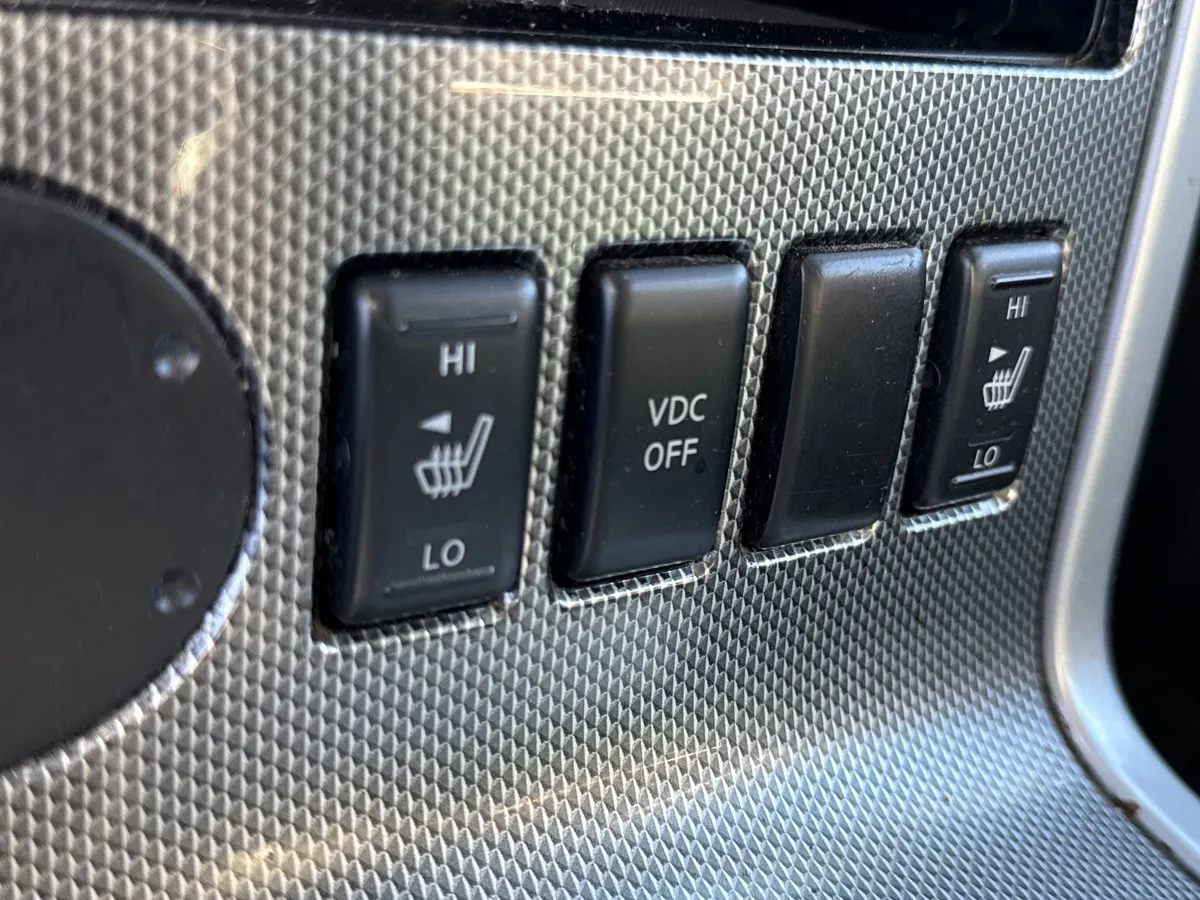 2008 Nissan Pathfinder SE thumbnail 20