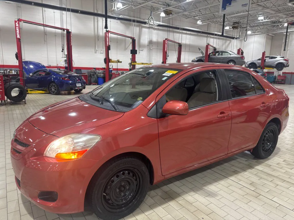 2008 Toyota Yaris thumbnail 14