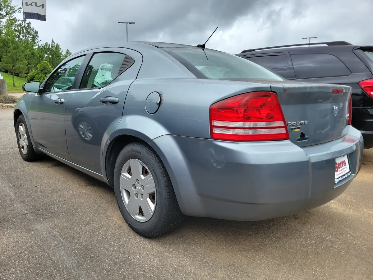 2010 Dodge Avenger SXT thumbnail 3