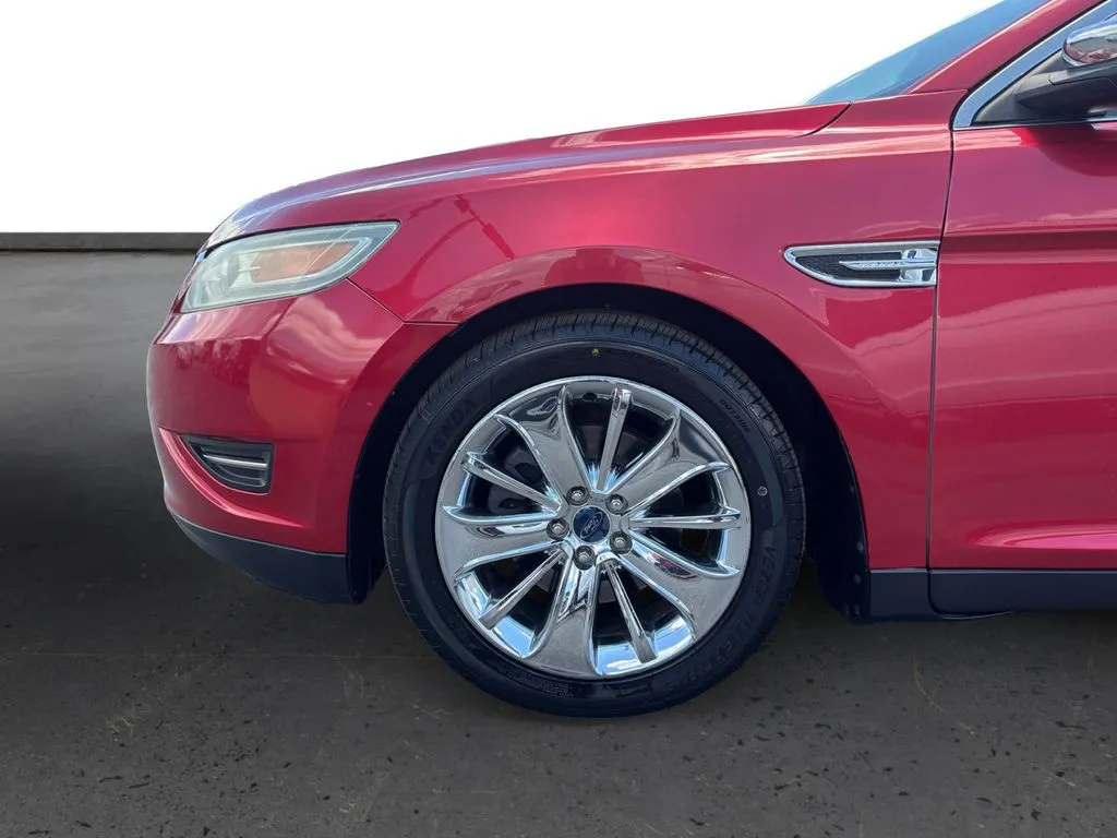 2010 Ford Taurus Limited thumbnail 13