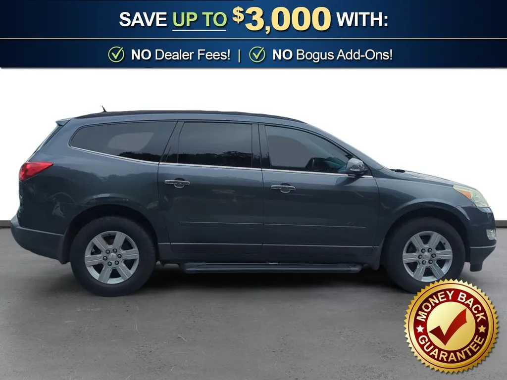2011 Chevrolet Traverse LT thumbnail 8
