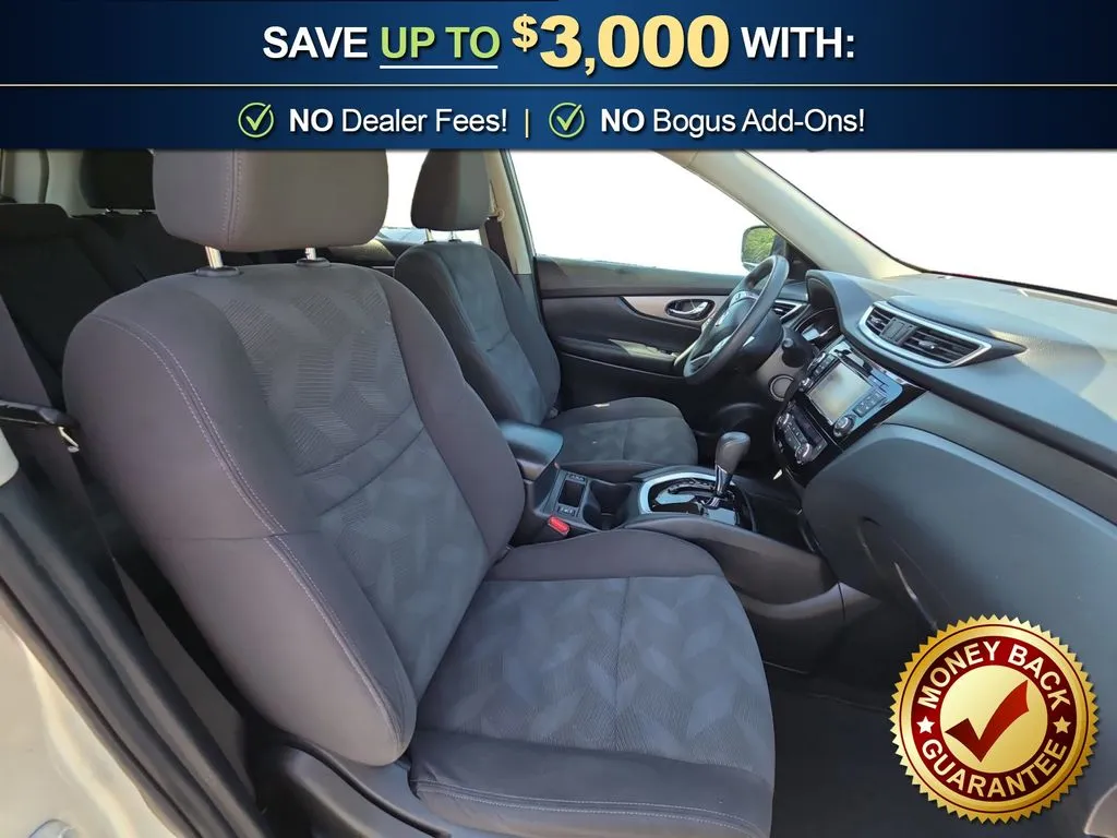 2016 Nissan Rogue SV thumbnail 22