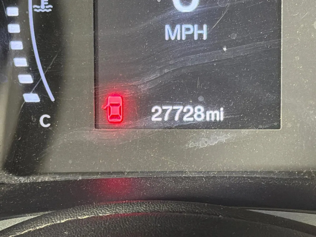 2021 Jeep Compass Latitude thumbnail 27