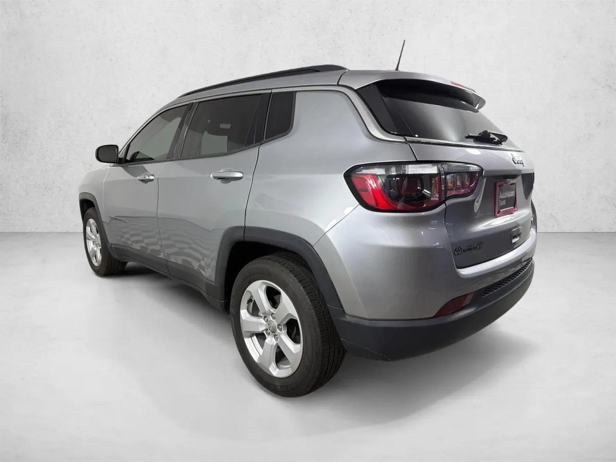 2021 Jeep Compass Latitude thumbnail 5