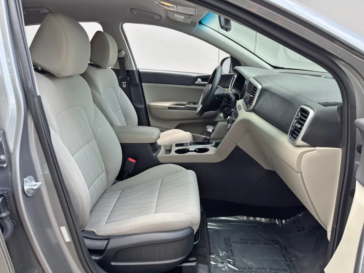 2021 Kia Sportage LX thumbnail 13