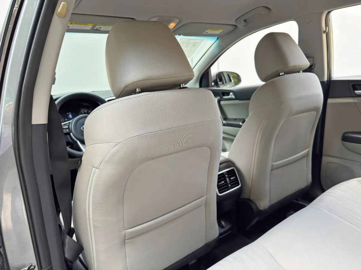 2021 Kia Sportage LX thumbnail 26