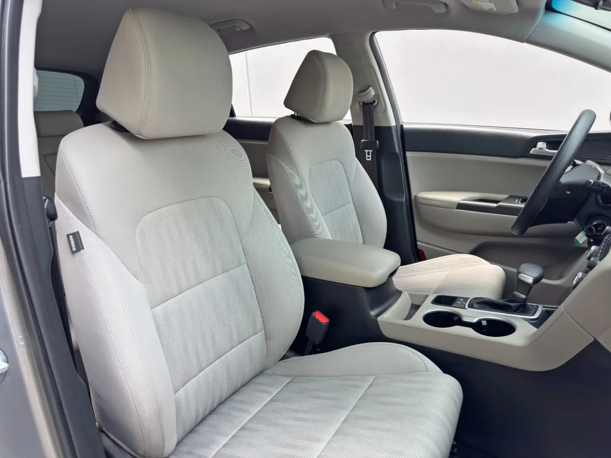 2021 Kia Sportage LX thumbnail 28