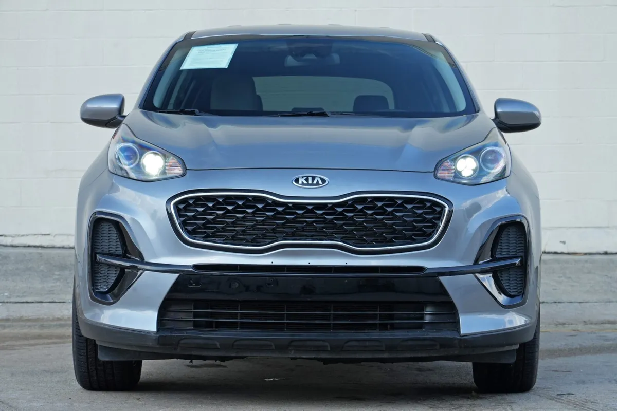2021 Kia Sportage LX thumbnail 6