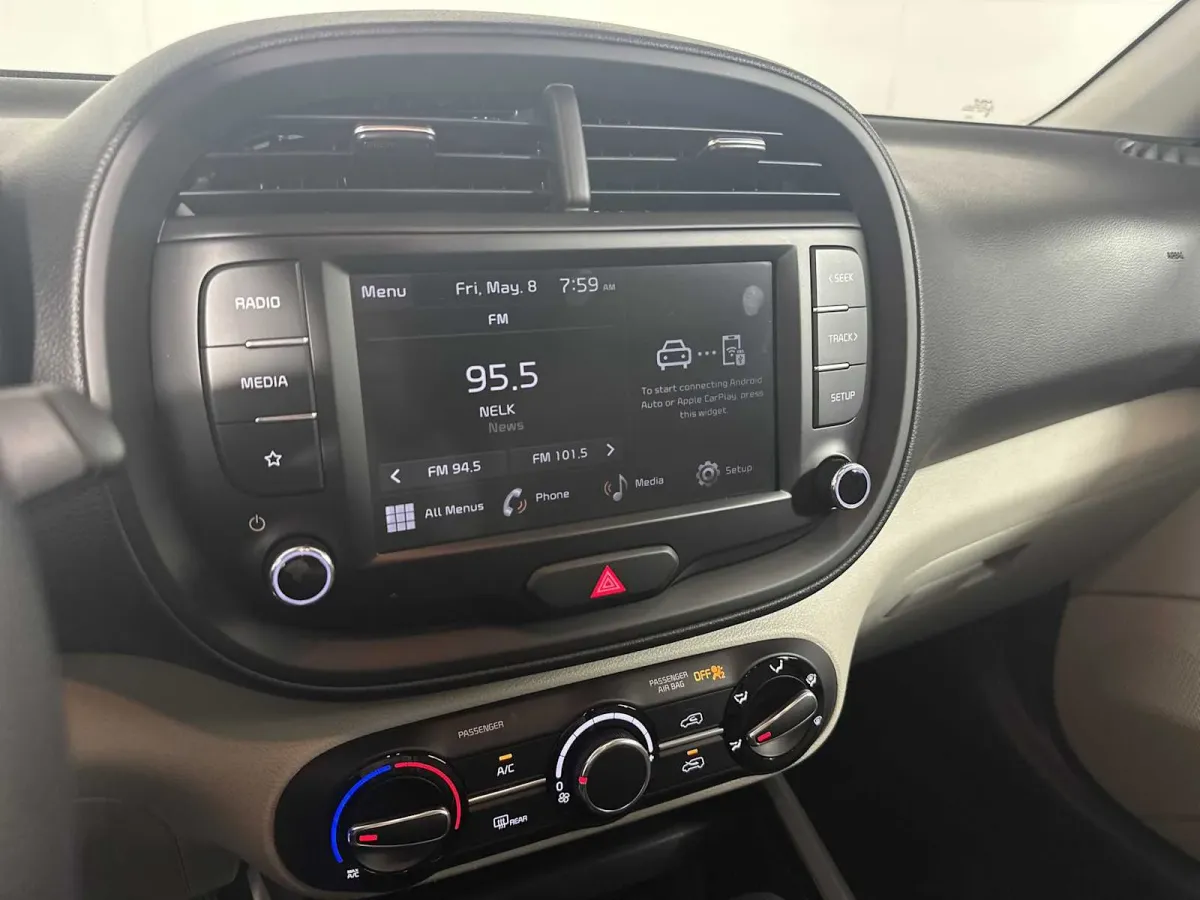 2023 Kia Soul LX thumbnail 30