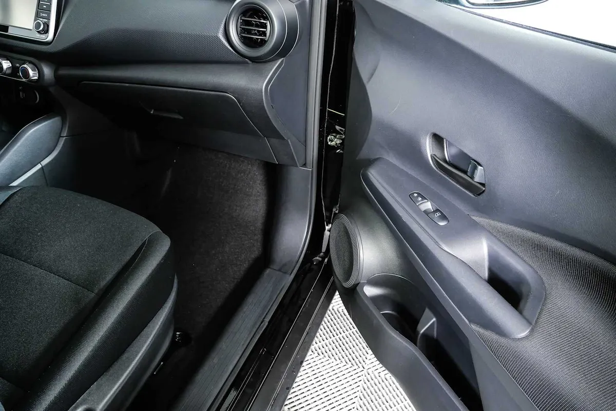 2024 NISSAN KICKS S thumbnail 23