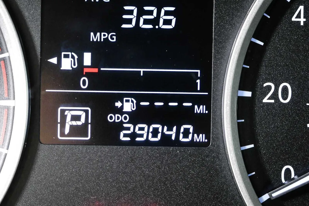 2024 NISSAN KICKS S thumbnail 8
